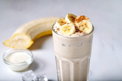 Banana smoothie with banana slices