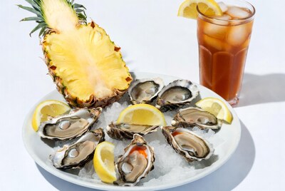 Oysters with pineapple and iced tea