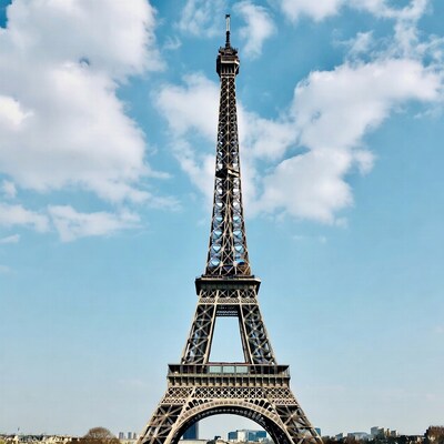 Eiffel Tower under blue sky