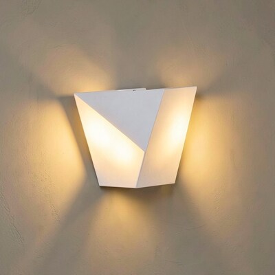 Modern White Geometric Wall Sconce