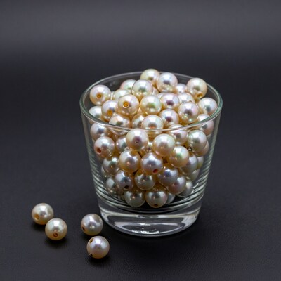Pearl Beads in Glass Cup