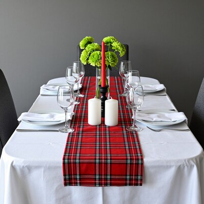 Red Plaid Christmas Table Setting