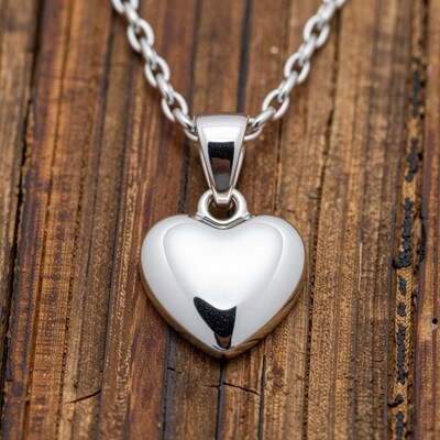 Silver Heart Pendant Necklace