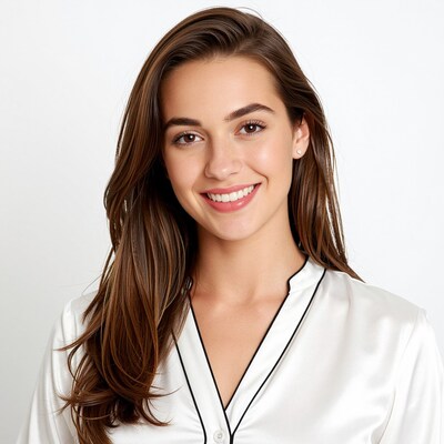 Smiling brunette woman portrait