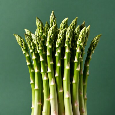 Fresh Green Asparagus Bunch